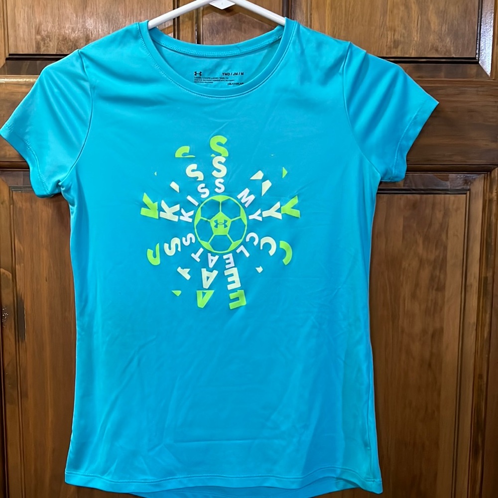 Girls Heatgear Under Armour t shirt